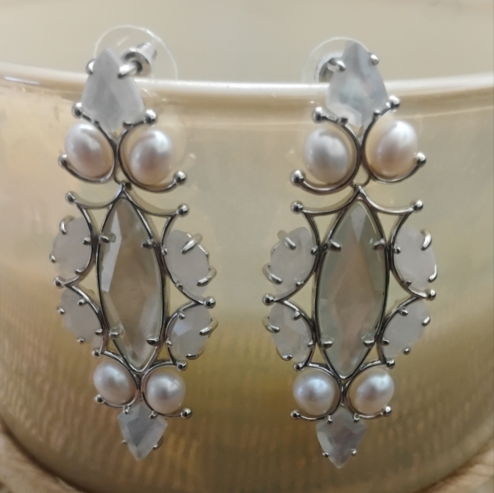 Kendra Scott Genevieve Statement Earrings in Silver and Ivory Pearl NWT - Picture 8 of 10